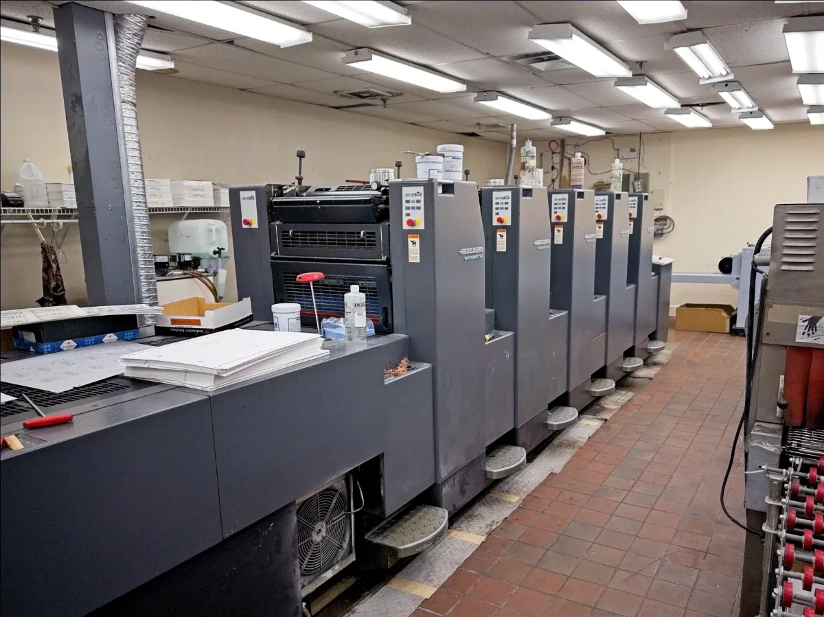 Papergraphic's Heidelberg offset press (full size image)
